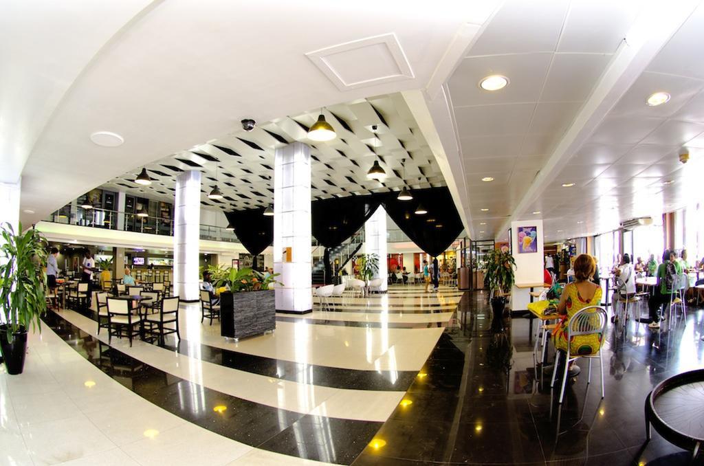 Radisson Hotel Paramaribo Esterno foto