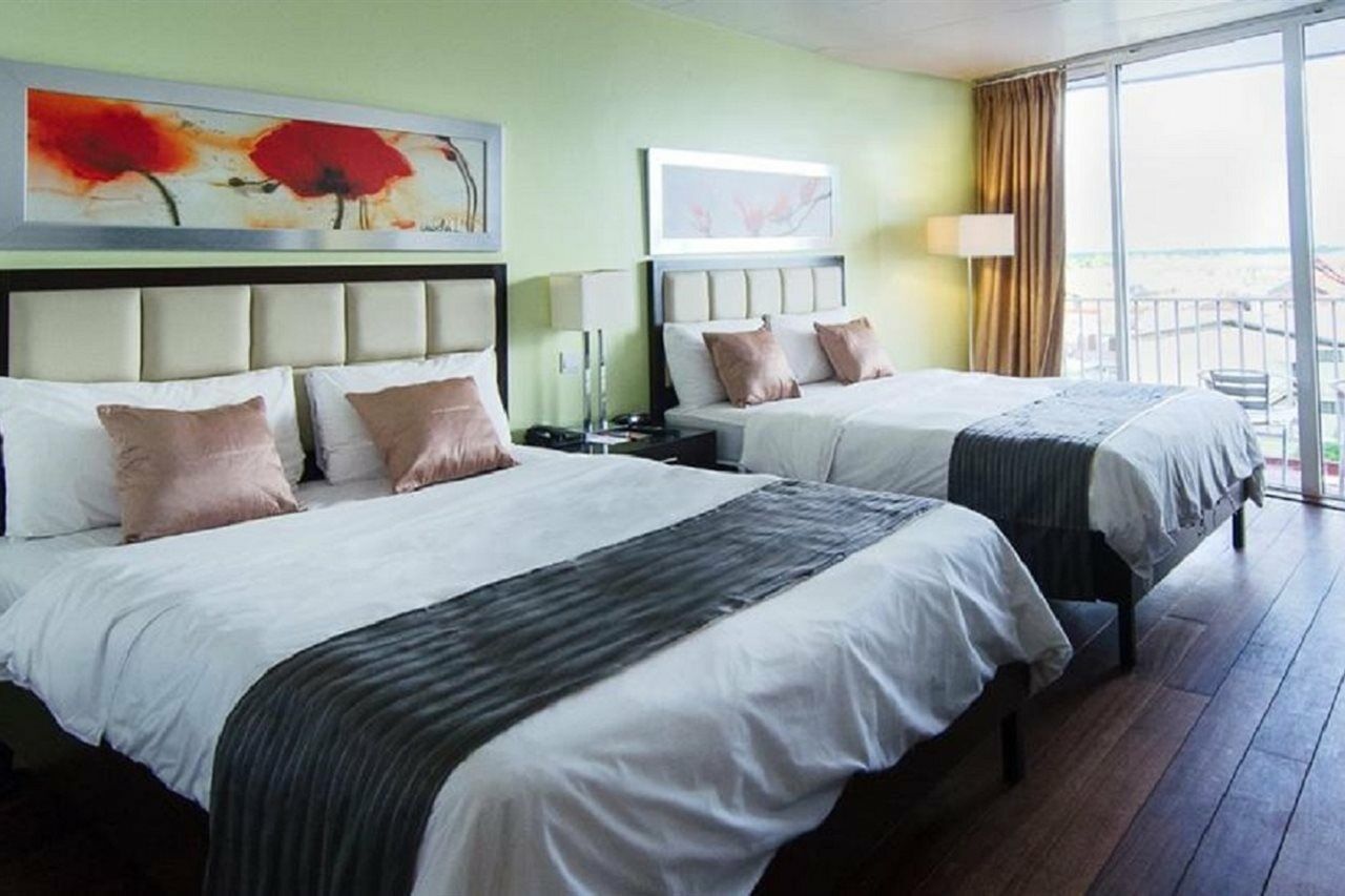 Radisson Hotel Paramaribo Esterno foto