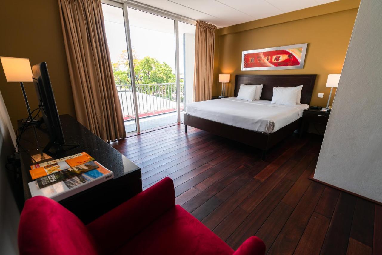 Radisson Hotel Paramaribo Esterno foto
